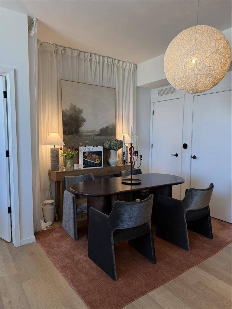 Luxury Apartment Lease Takeover