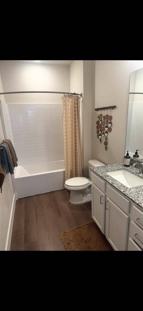 Female roommate needed