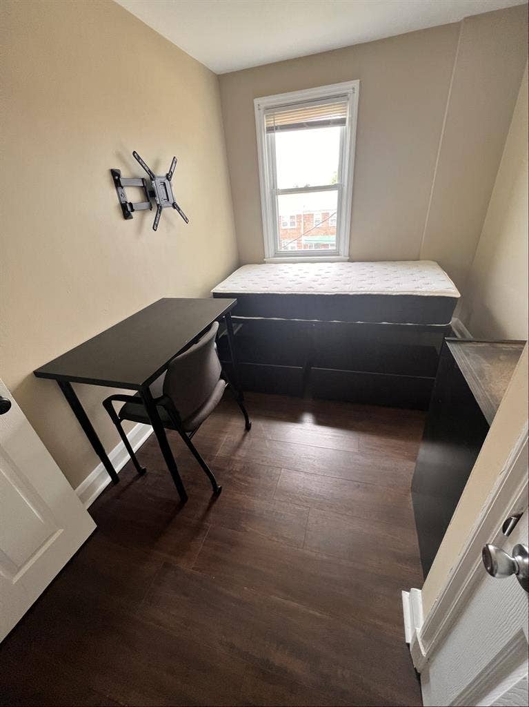 Morgan state Room for rent