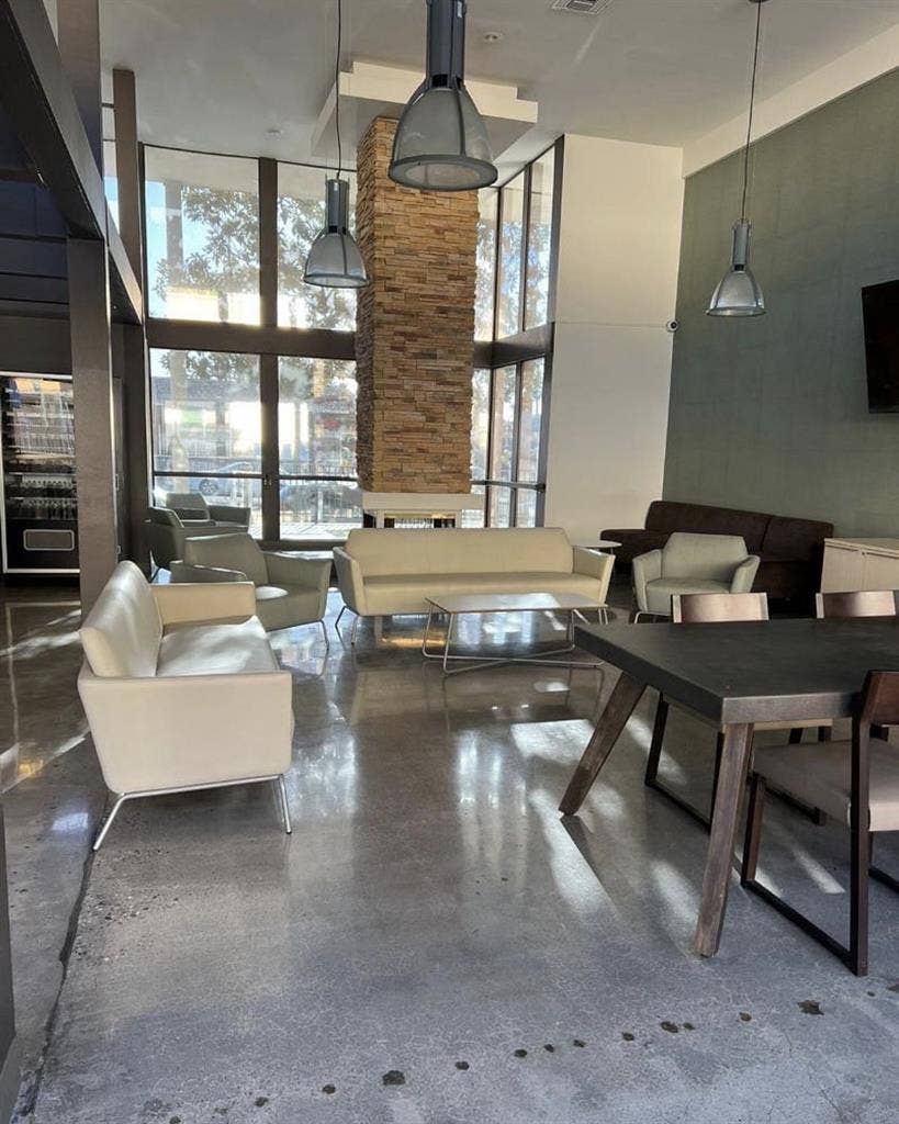 Very Cozy Furnished Studio in LB