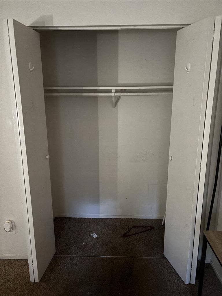 Cozy 2 bedroom 1 bath 4plex