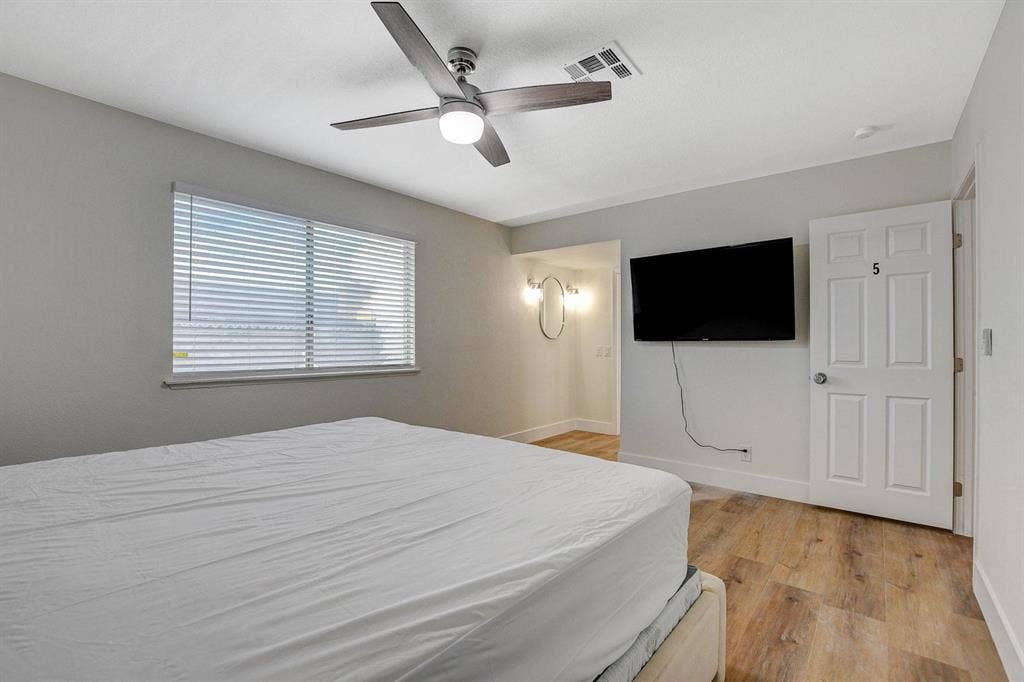 7 BR in Las Vegas