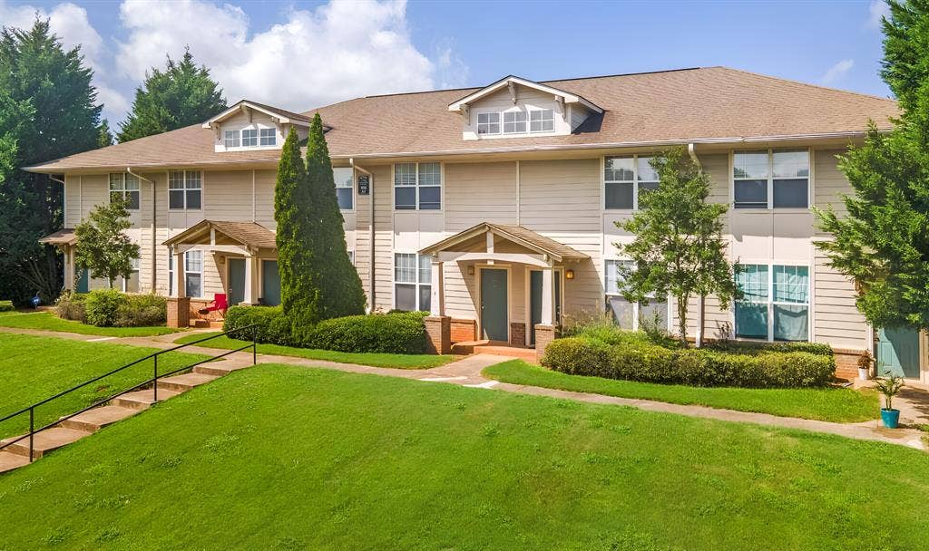 2 BR in Atlanta