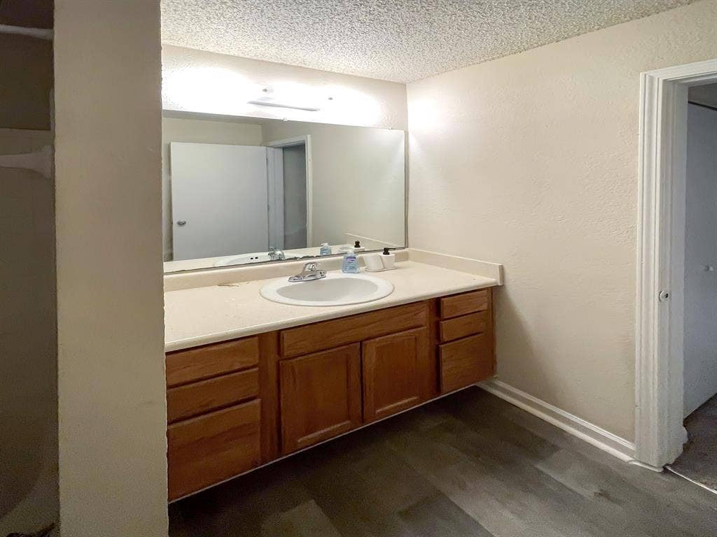 2 BR in Atlanta