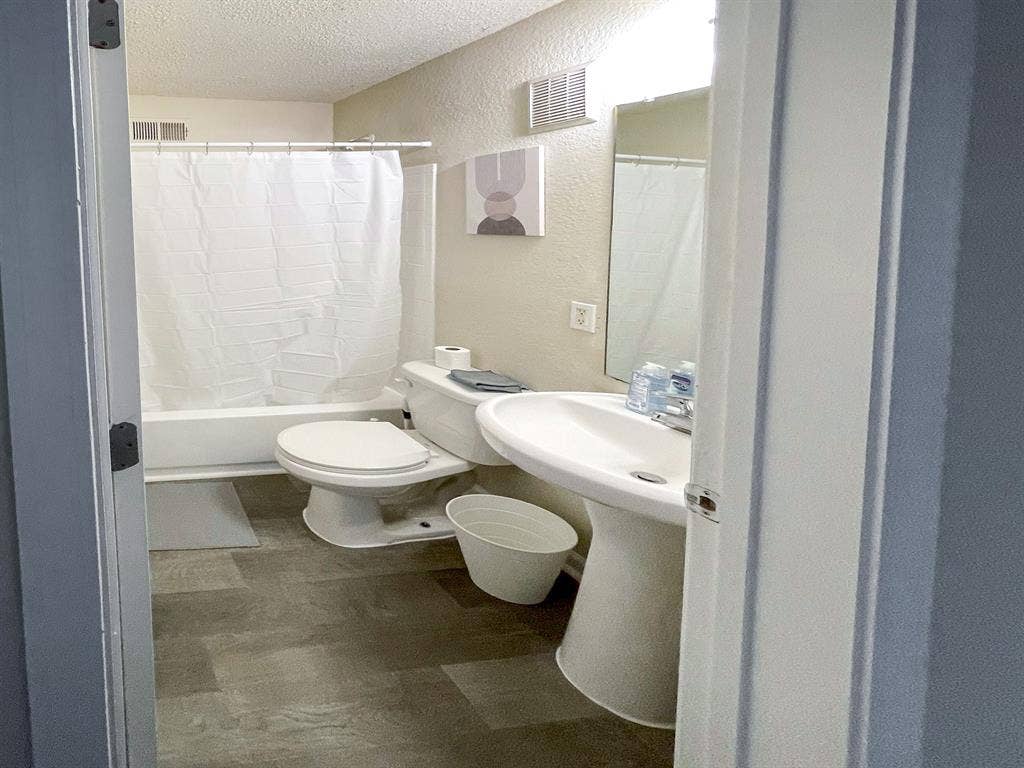 2 BR in Atlanta