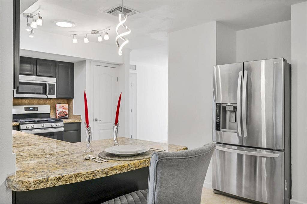 6 BR in Phoenix