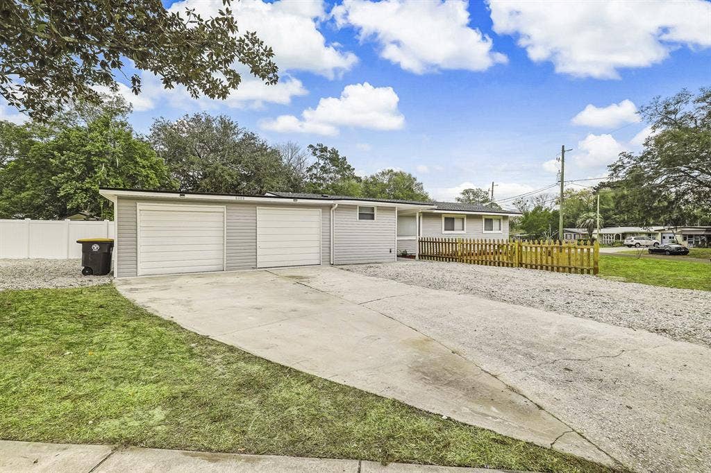 7 BR in Jacksonville
