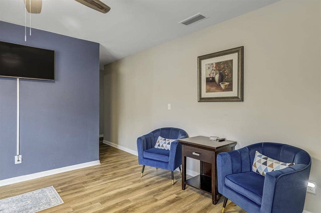 7 BR in Jacksonville
