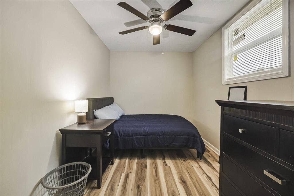 7 BR in Jacksonville