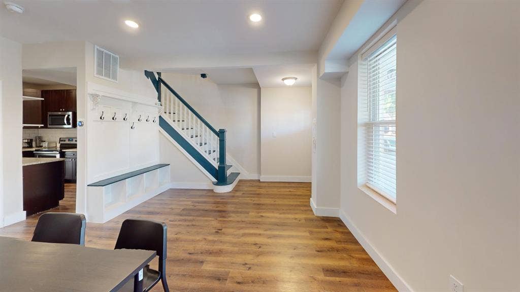 4 BR in Baltimore