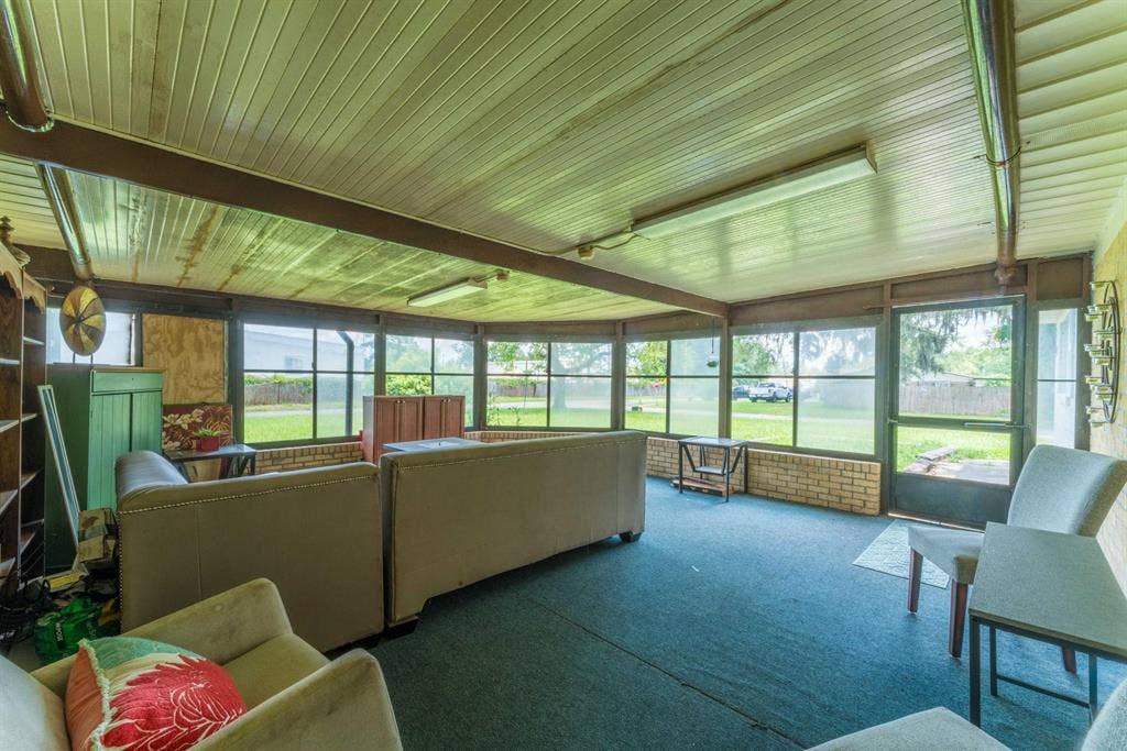 7 BR in Orange Park