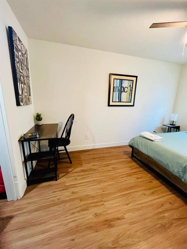 4 BR in Phoenix