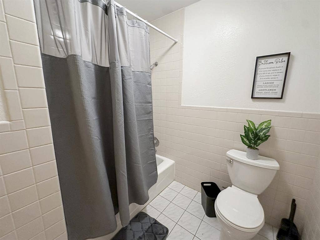 8 BR in St. Petersburg