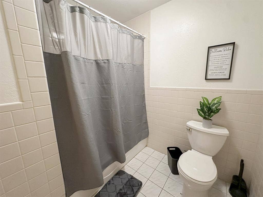 8 BR in St. Petersburg