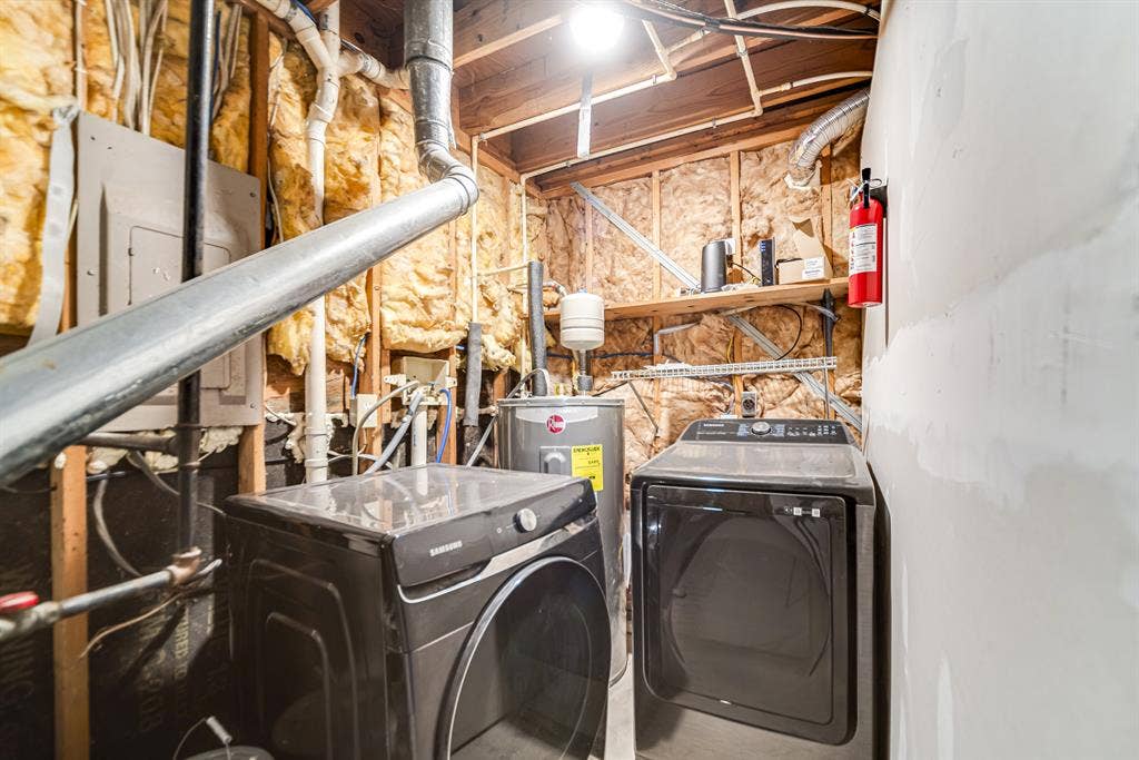 8 BR in Newnan