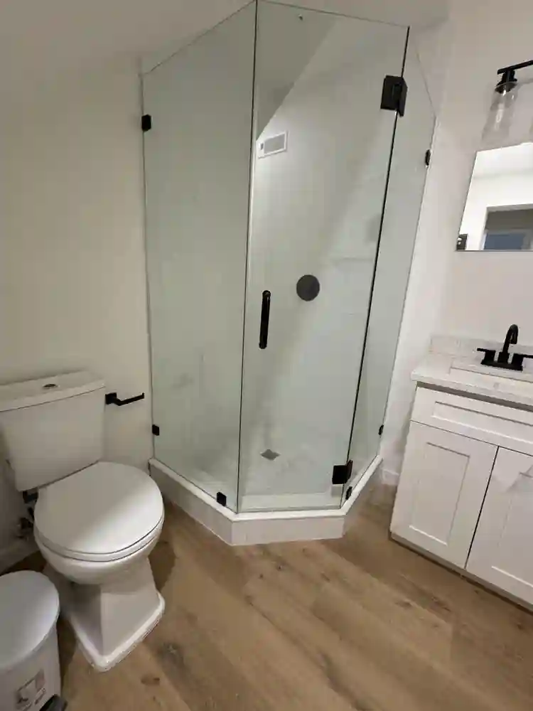 8 BR in St. Petersburg