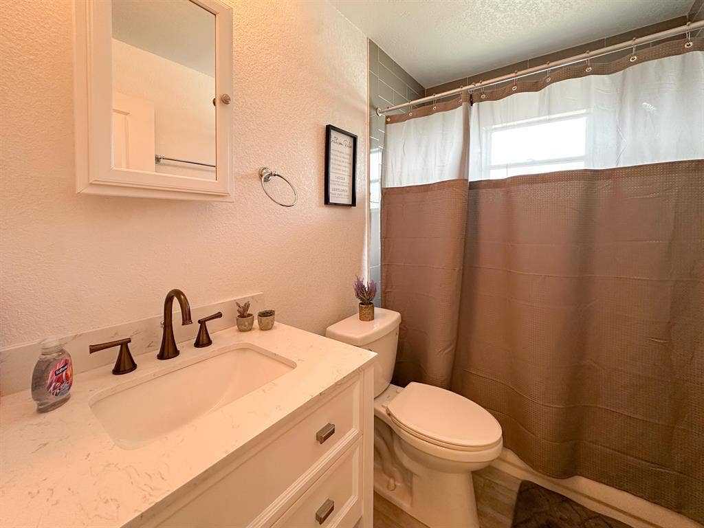 2 BR in Tampa