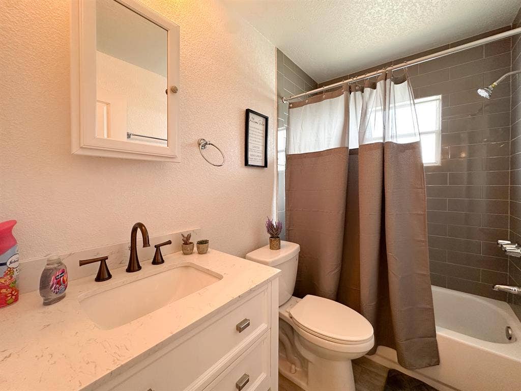2 BR in Tampa