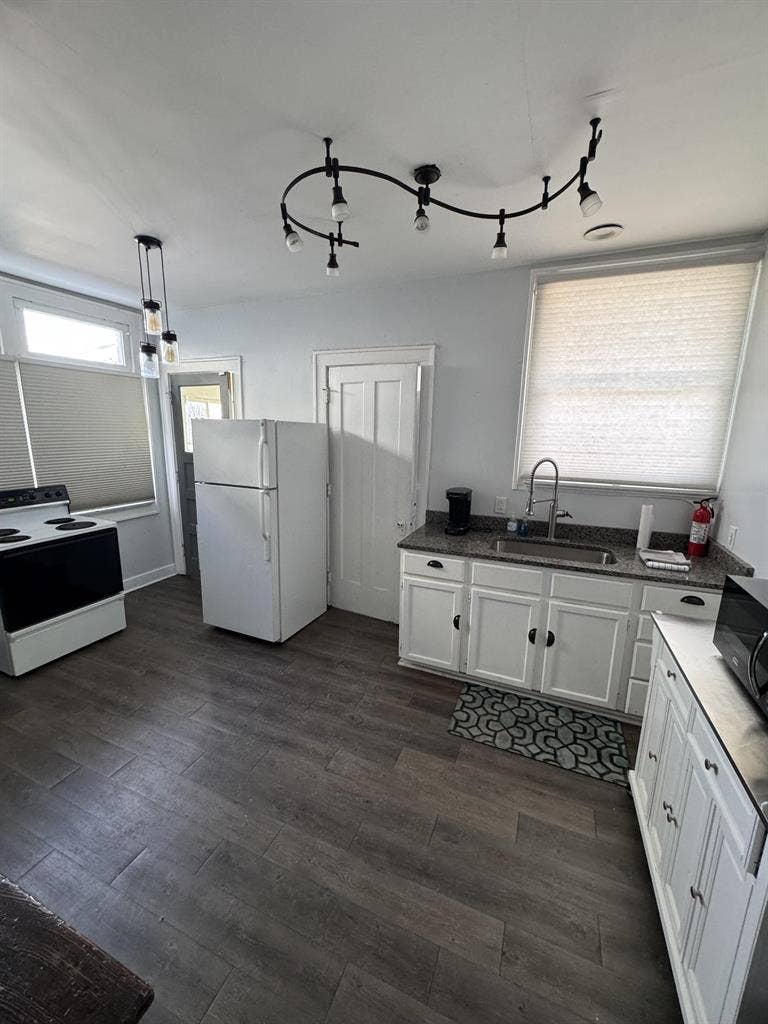 4 BR in Indianapolis