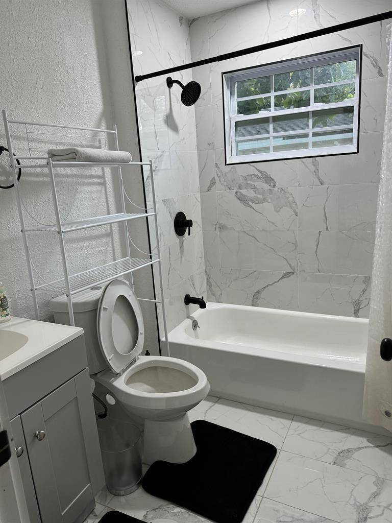4 BR in Tampa