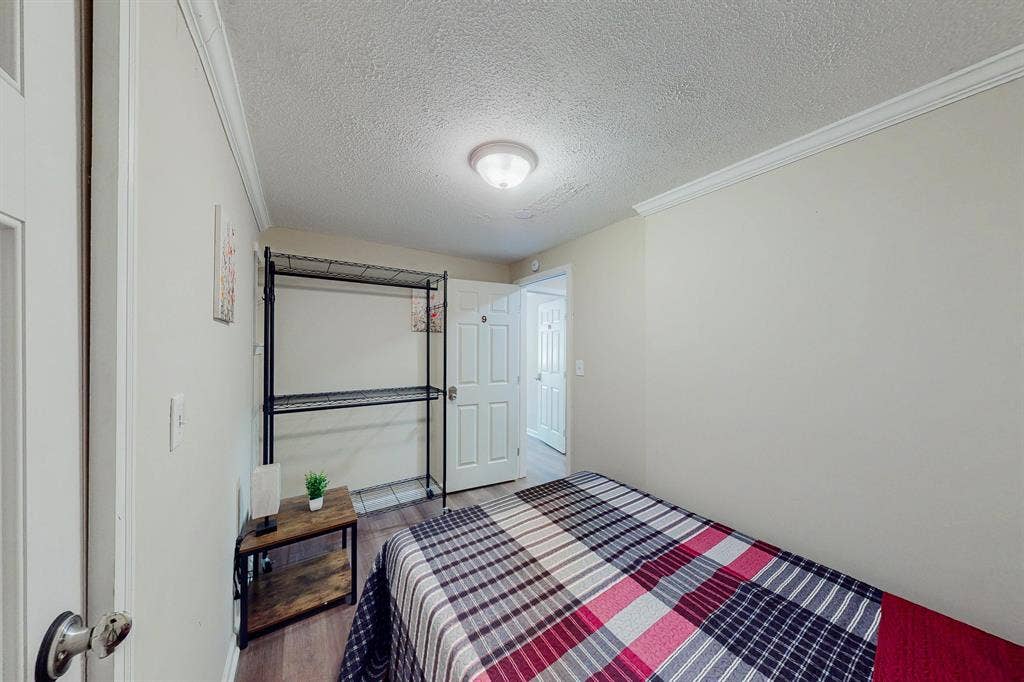 7 BR in Decatur