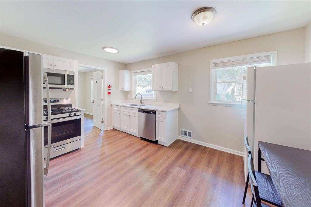 7 BR in Decatur