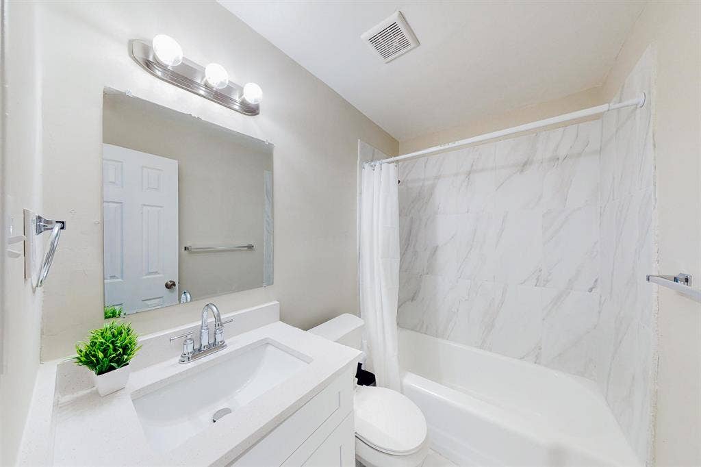 7 BR in Decatur