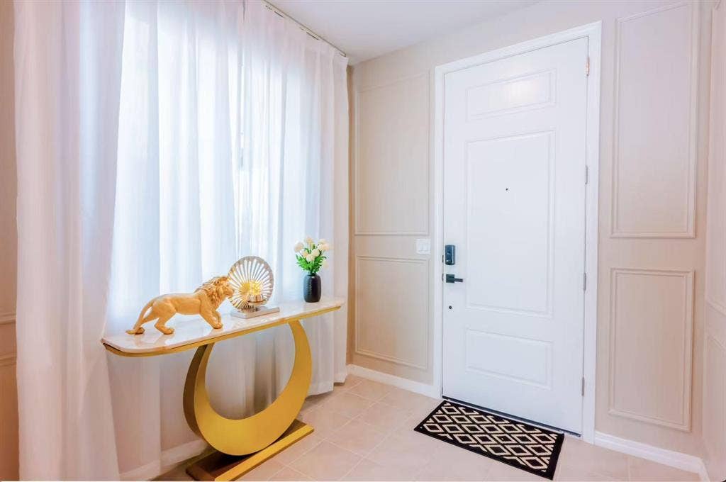 2 BR in Las Vegas