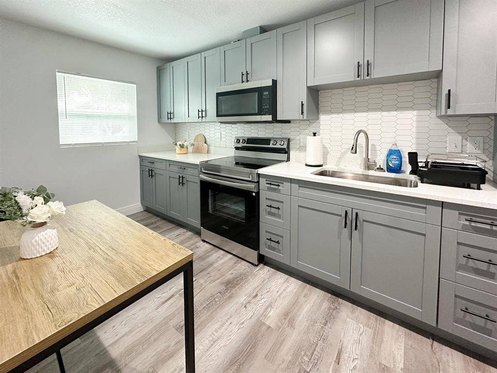 4 BR in Tampa