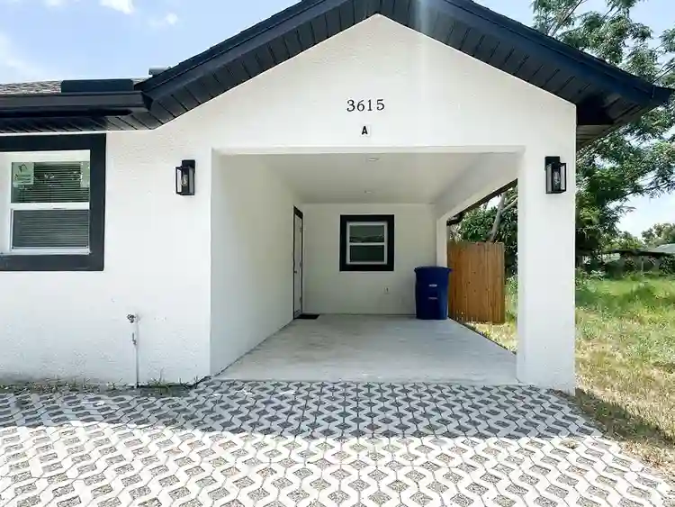 4 BR in Tampa