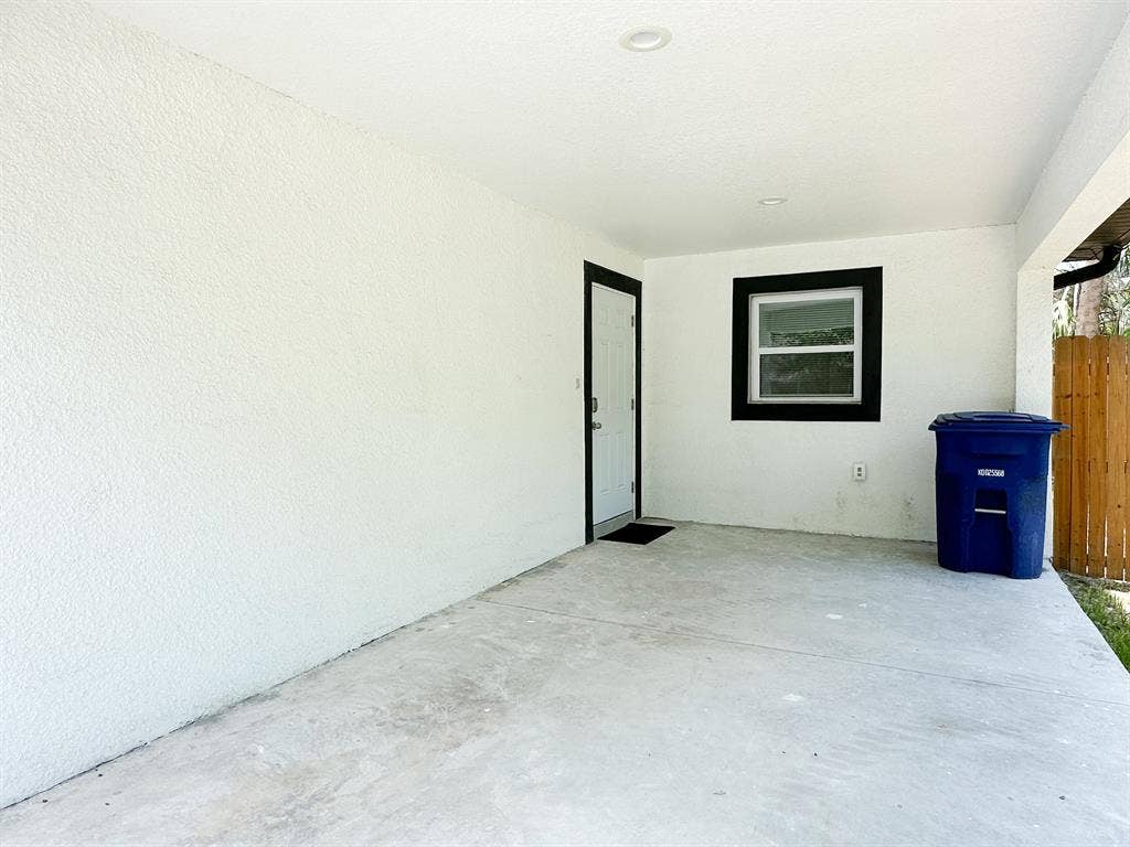 4 BR in Tampa