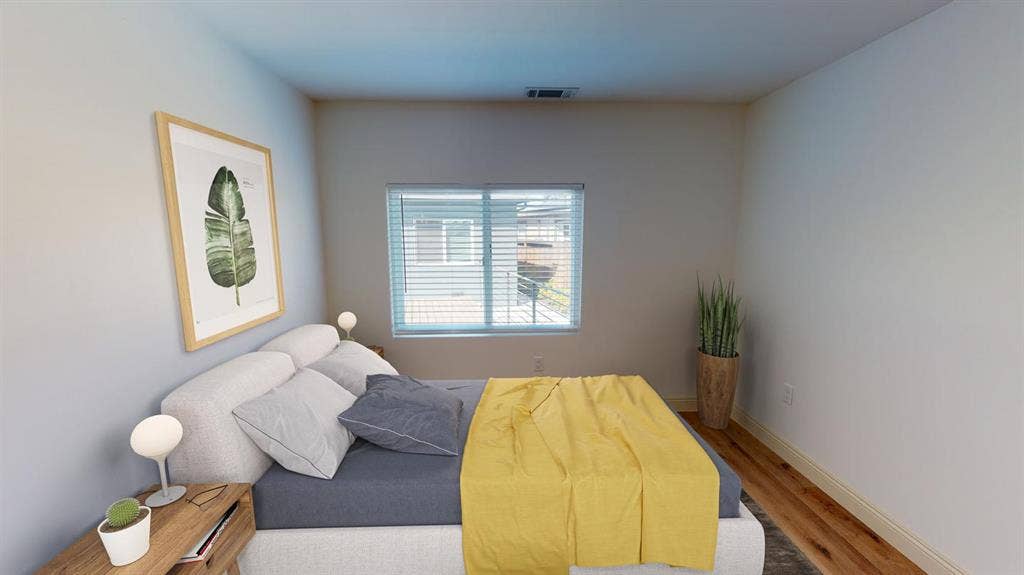 1 BR in East Palo Alto