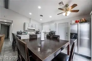 3 BR in Las Vegas