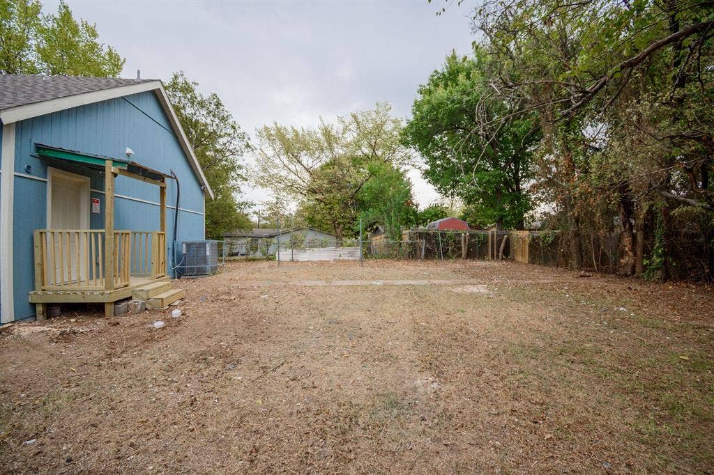 6 BR in Dallas