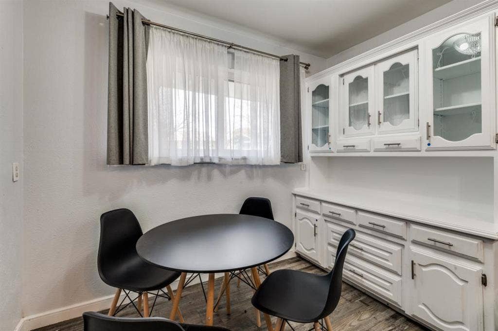 11 BR in Dallas