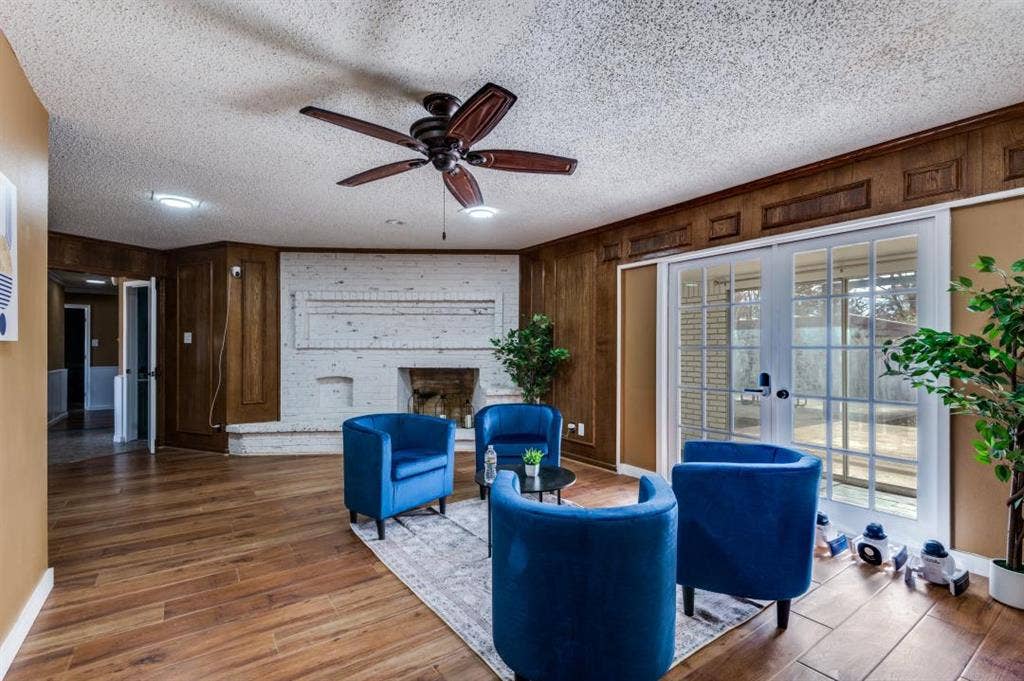 11 BR in Dallas