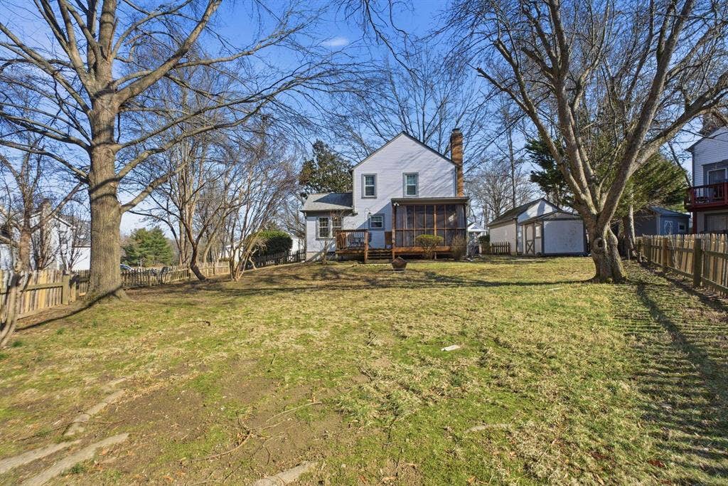 4 BR in Woodbridge
