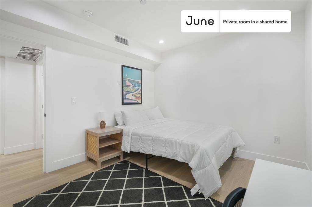 3 BR in Los Angeles