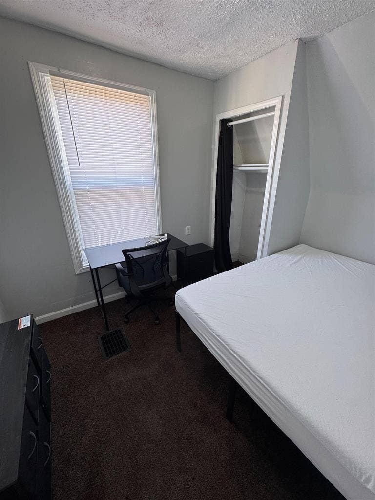 5 BR in Indianapolis