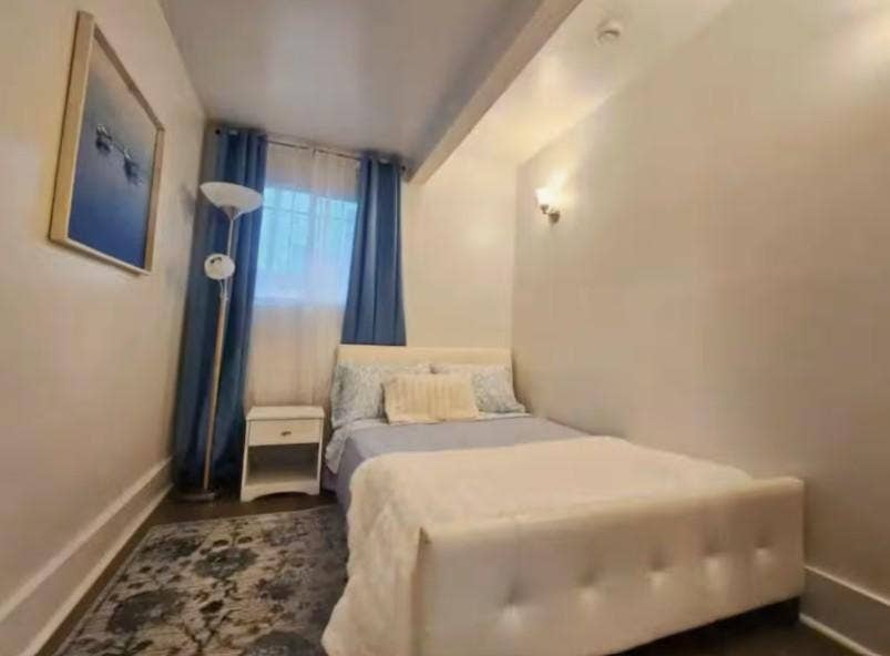 6 BR in Los Angeles