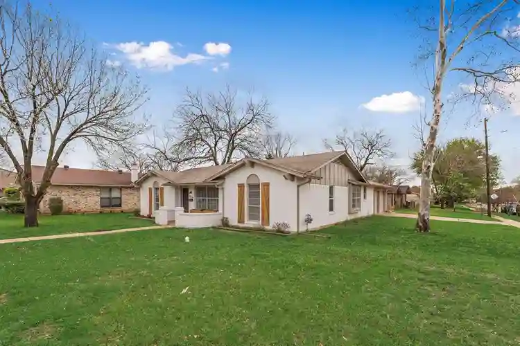 5 BR in Duncanville