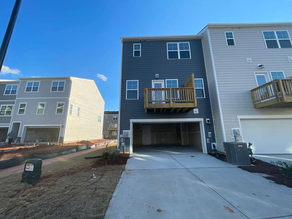 4 BR in Raleigh