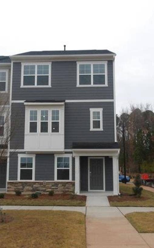 4 BR in Raleigh