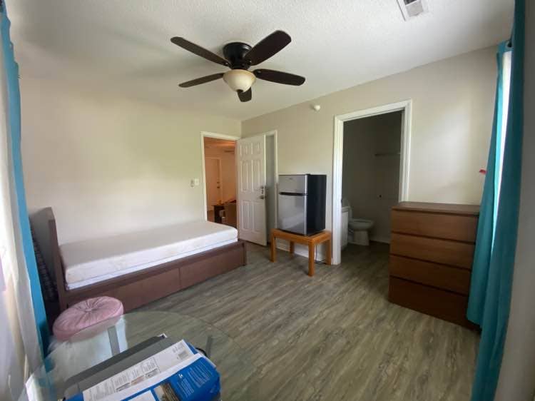 4 BR in Raleigh