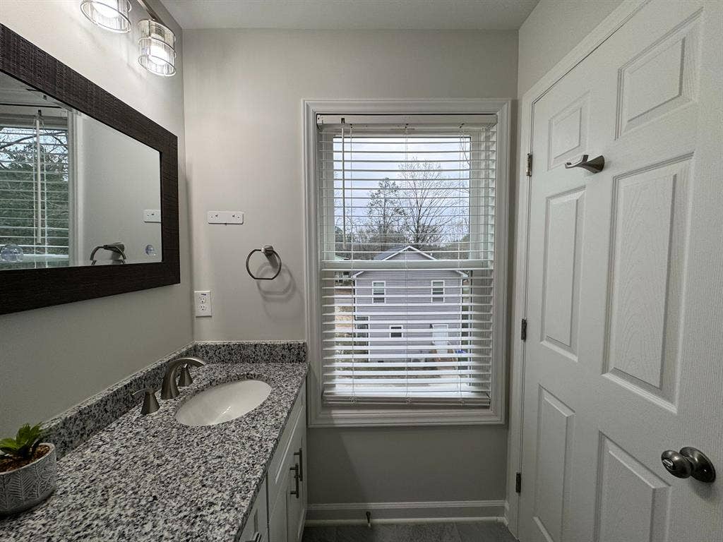 3 BR in Durham