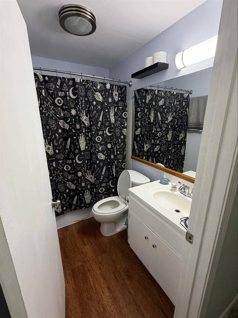 Battlebend Room off Soco