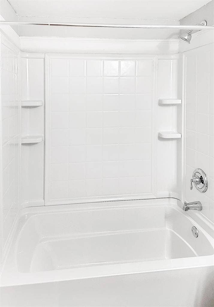 5 BR in Marietta