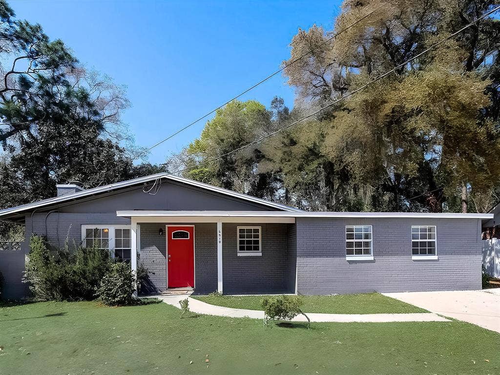 8 BR in Jacksonville