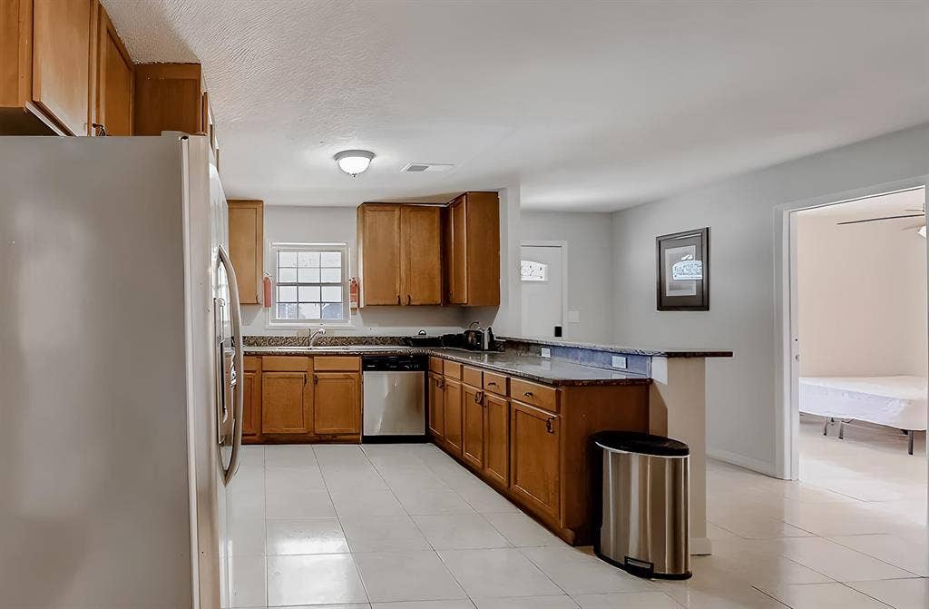 8 BR in Jacksonville