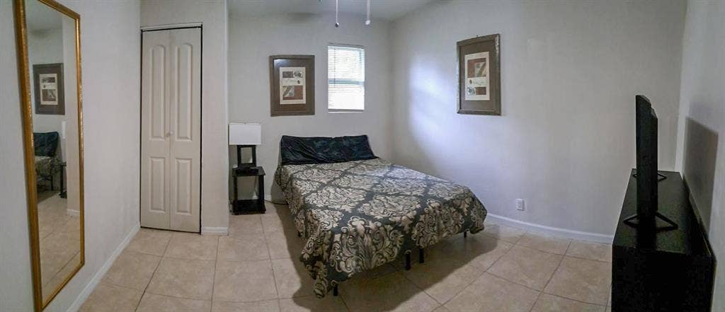 8 BR in Jacksonville